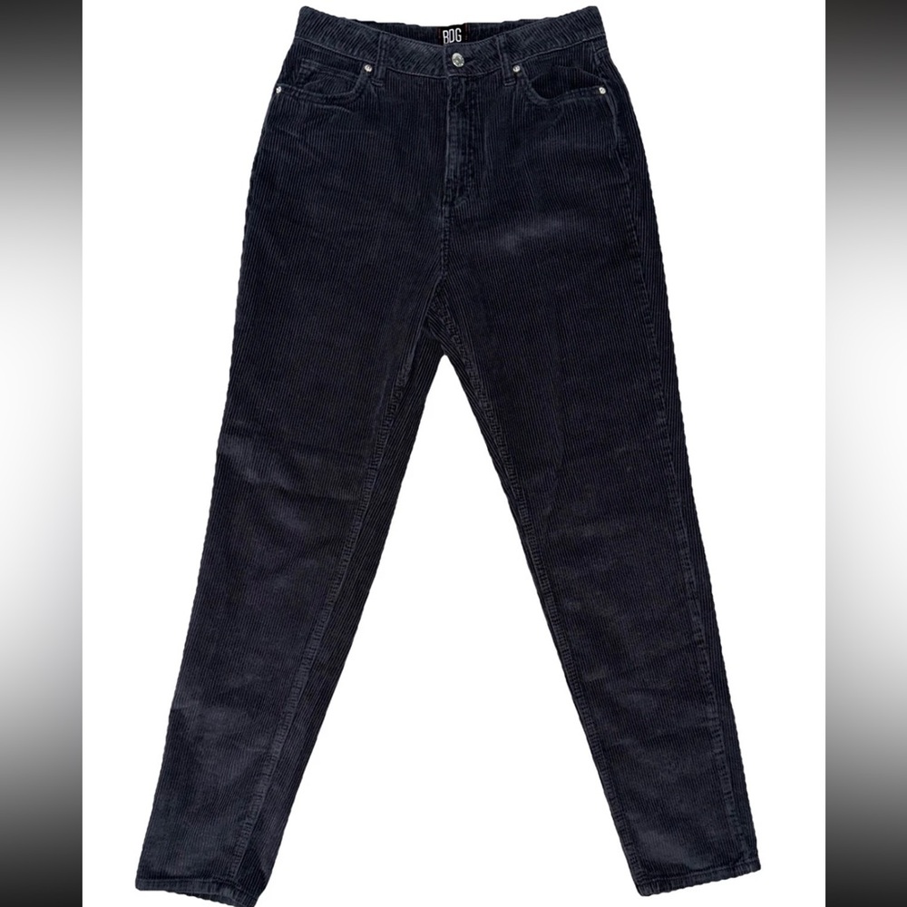 URBAN OUTFITTERS BDG Corduroy Mom High Rise Pants size 28